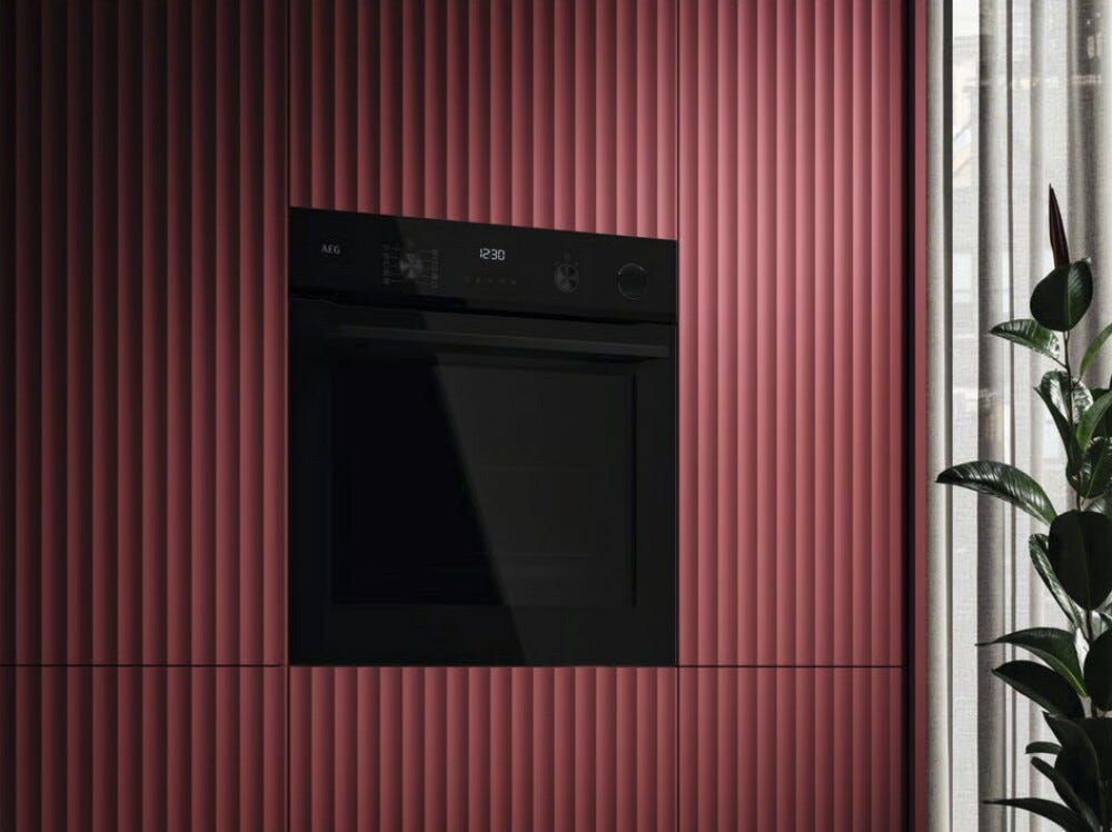 AEG NBR6P531SB 6000 SenseCook Forno a vapore pirolitico, con SteamCrisp, 72 L, Wi‑Fi, nero