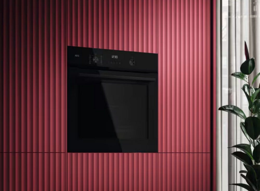 AEG NBU5P431SB 5000 SurroundCook Forno elettrico pirolitico, 72 L, Wi‑Fi, nero