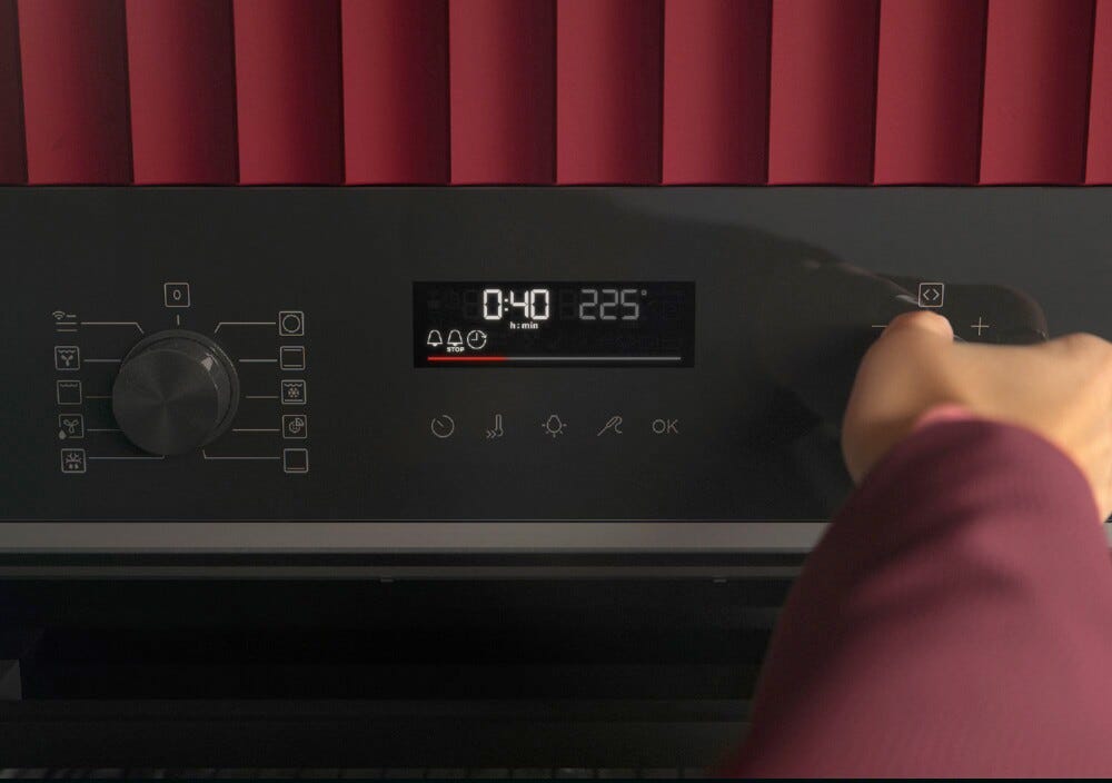 AEG NKO5N401B Serie 5000 Combiair Forno combinato a microonde cm. 60 h. 46 - nero