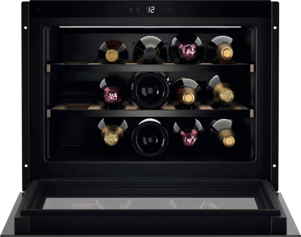 AEG NKW8P21KAT Serie 8000 Perfect Shelving Cantina vino da incasso cm. 60 h. 45 - 15 bottiglie - nero opaco