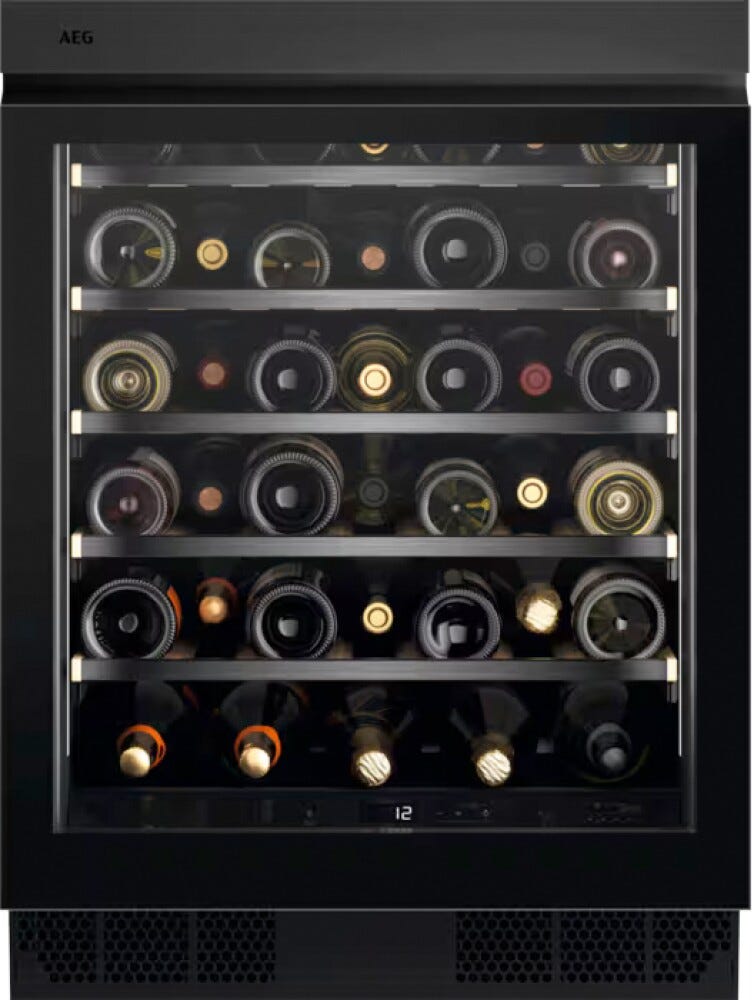 AEG NSW8S826GT Serie 8000 Perfect Shelving Cantina vini da incasso sottotop cm. 60 h. 72 - 40 bottiglie - nero opaco