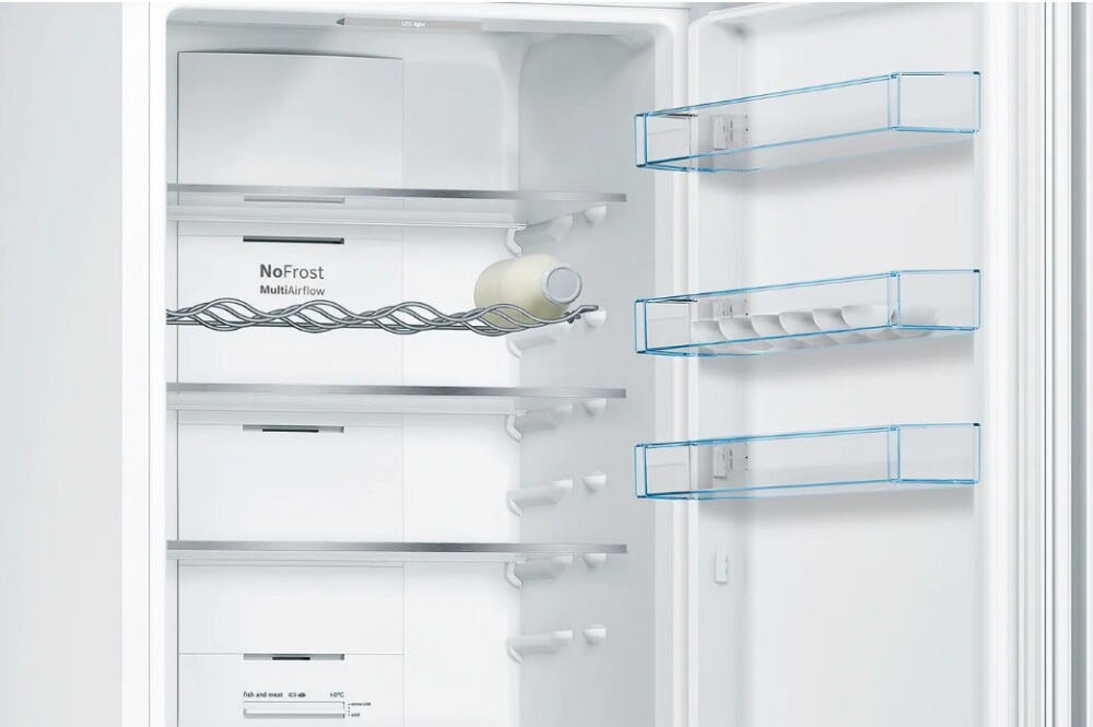 Bosch KGN39VWEB Serie 4 Frigorifero combinato con congelatore, capacità 368 L, classe E, bianco.