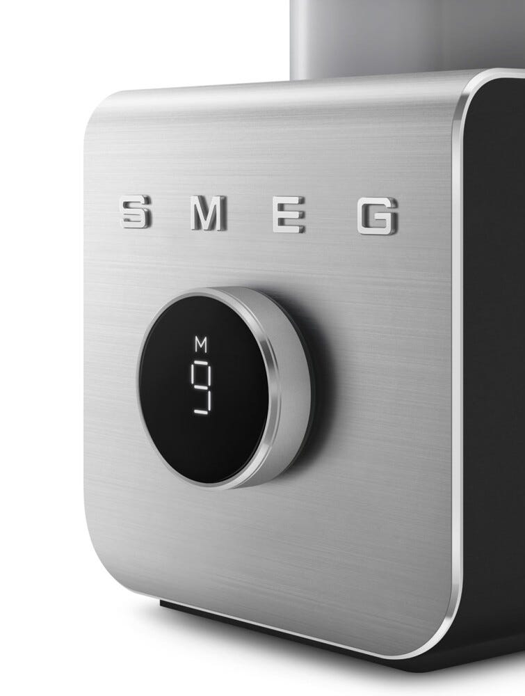Smeg Selection BLC02BLMEU Frullatore ad alte prestazioni con pompa sottovuoto - nero opaco