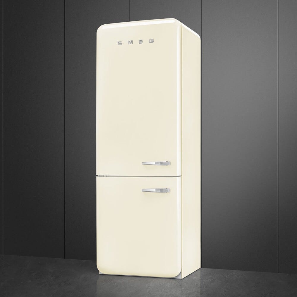 Smeg Selection FAB38LCR6 50's Style Frigorifero con congelatore a libera installazione cm. 71 h. 205 - lt. 481 - panna lucido