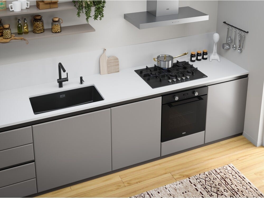 Franke FHMA 755 4G DCL BK C Maris Piano cottura a gas 5 fuochi, 73x51 cm, vetro temperato nero, doppia corona laterale, griglie in ghisa