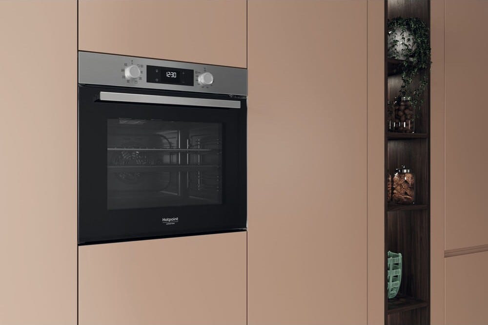 Hotpoint Ariston HAO 275P X Forno elettrico da incasso, multifunzione, pirolitico, inox/nero