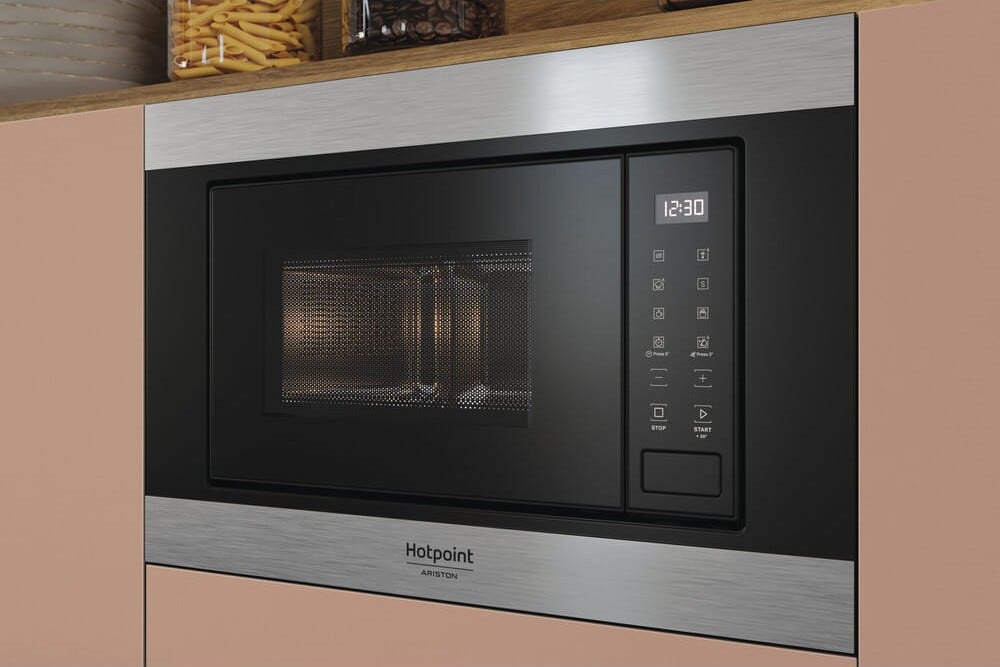 Hotpoint Ariston MF20S IX HA.1 Forno microonde da incasso, capacità 20 litri, grill 1000 W, 6 livelli di potenza, inox/nero