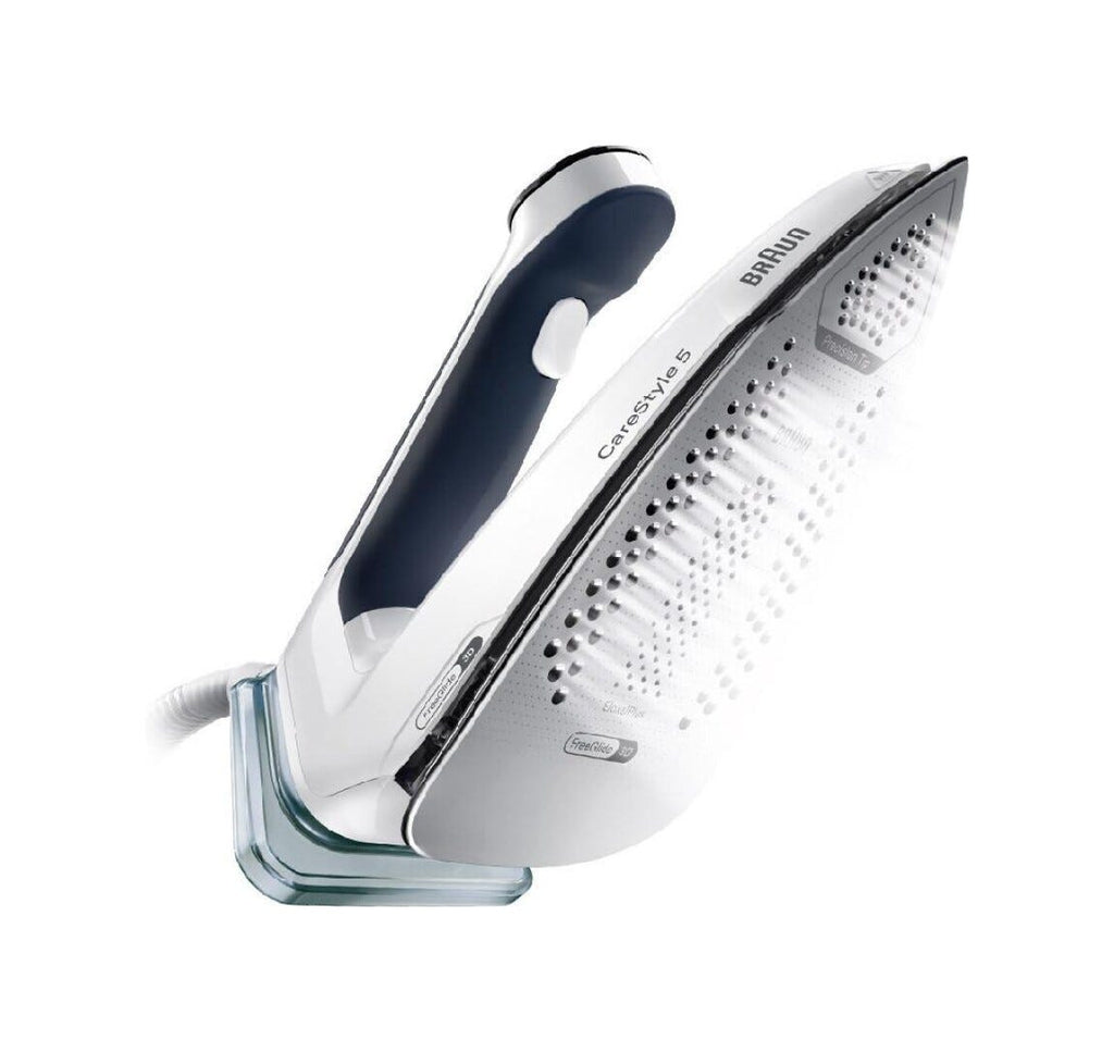 Braun IS5245BL Sistema stirante con caldaia, potente e delicato sui tessuti.