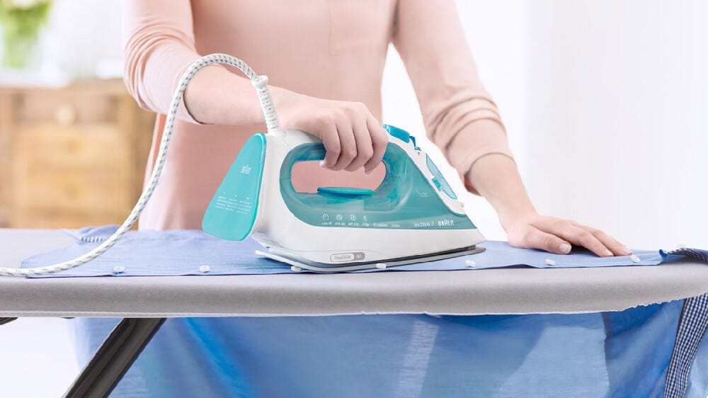 Braun SI3041GR Ferro a vapore con piastra SuperCeramic e punta di precisione.
