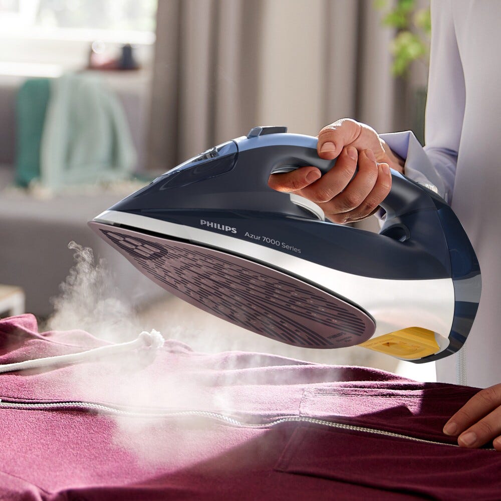 Philips DST7030/20 Ferro da stiro a vapore con colpo di vapore migliorato e piastra SteamGlide Plus per una scorrevolezza perfetta.