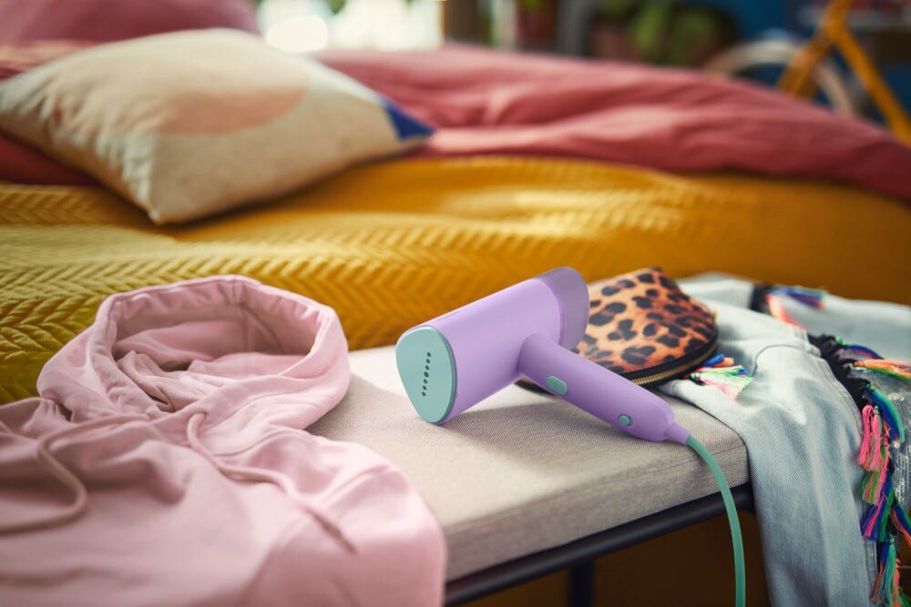 Philips STH3010/30 Ferro da stiro verticale a vapore portatile, compatto e pieghevole per uso domestico e in viaggio.