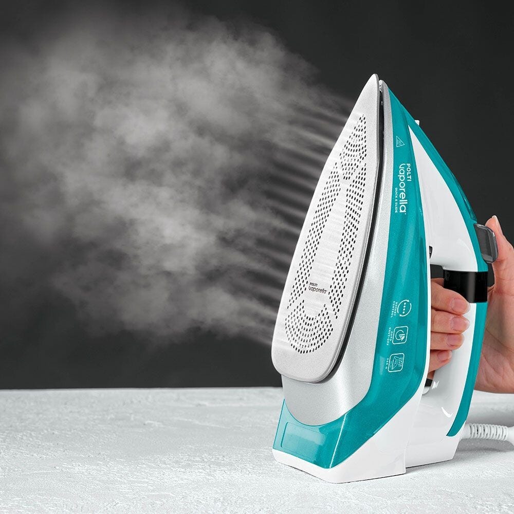 polti QS210 Ferro da stiro a vapore con tecnologia avanzata e design innovativo per una stiratura facile e veloce.