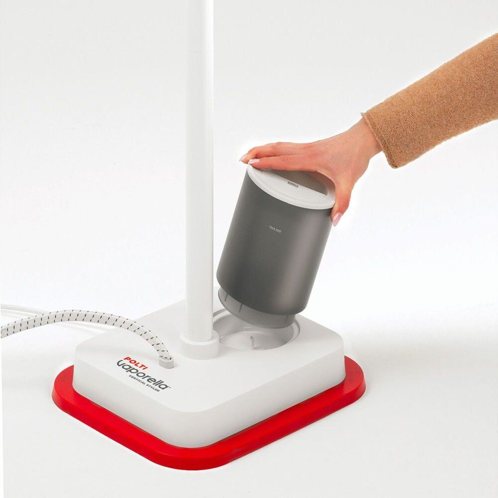 polti GSF80R Stiratrice verticale da terra, pronta in 30 secondi, ideale per rinfrescare tessuti e eliminare pieghe.