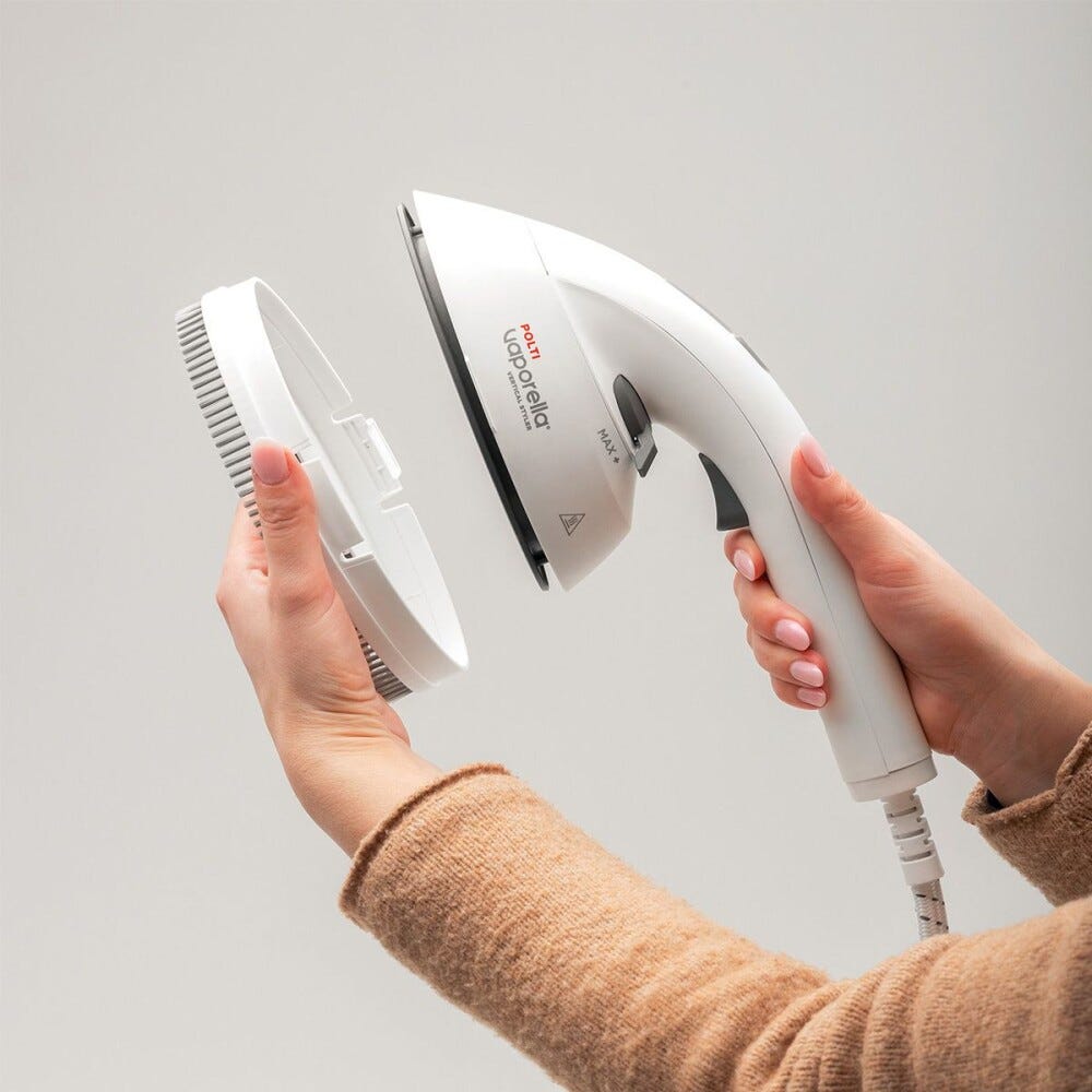 polti GSF80R Stiratrice verticale da terra, pronta in 30 secondi, ideale per rinfrescare tessuti e eliminare pieghe.