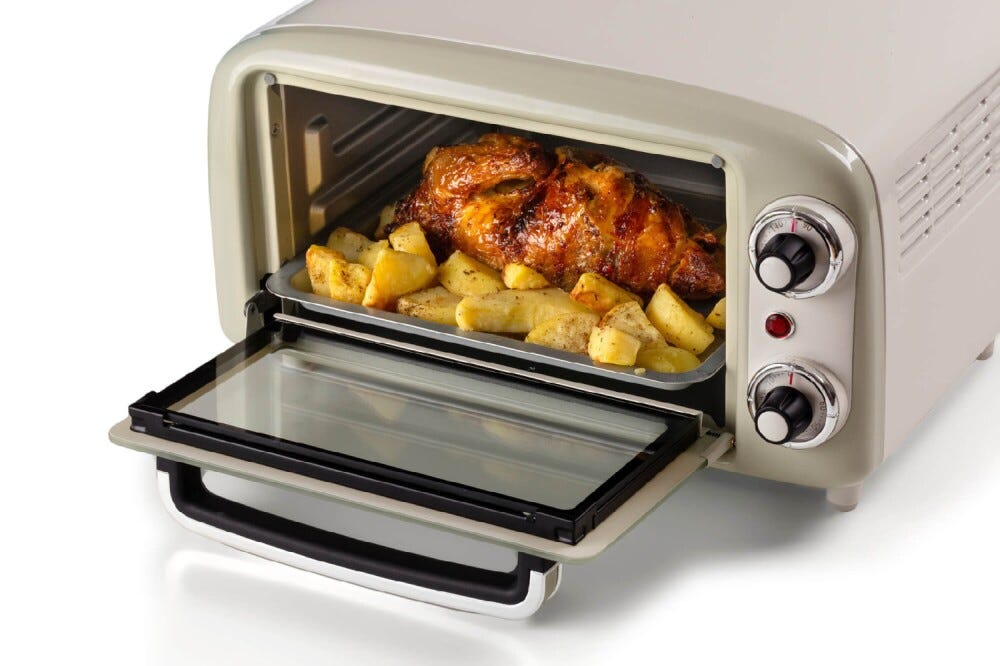 Ariete 3919/03 Forno elettrico vintage con capacità di 10 litri, design retrò e doppio vetro.