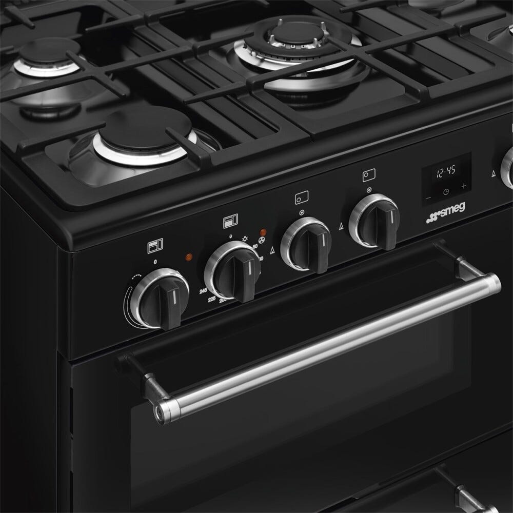 Smeg BG93GMBL classica Cucina da accosto cm. 90x60, 3 forni, forno termoventilato, 5 fuochi a gas, nero lucido
