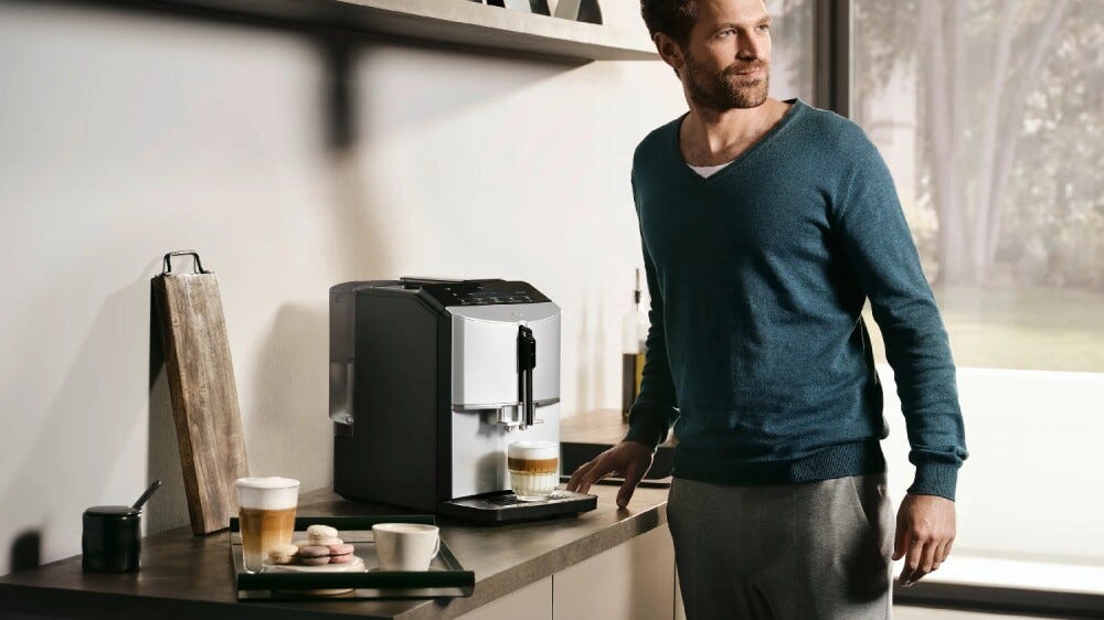 Siemens TF303E01 EQ300 Macchina da caffè automatica, macinacaffè integrato, funzione latte, argento
