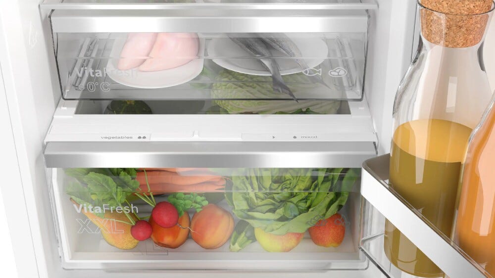 Bosch KIN86ADB0 Serie 6 Frigorifero co congelatore da Incasso, 178 cm, NoFrost, VitaFresh XXL