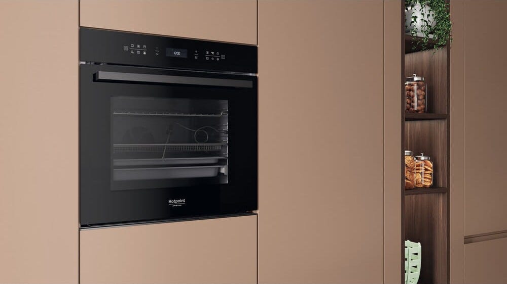 Hotpoint Ariston HAOI78PPT1SBA Forno da incasso cm. 60, capacità 73 litri, Pirolisi, Diamond Clean, AirFry, nero