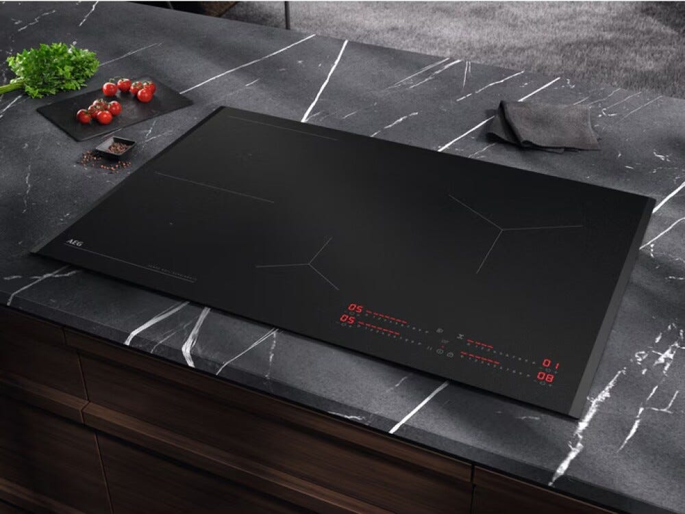 AEG TII84B10FZ serie 7000 senseboil Piano cottura a induzione, cm. 80, 4 zone cottura, funzioni bridge e Hob2Hood, vetro nero opaco, SaphirMatt