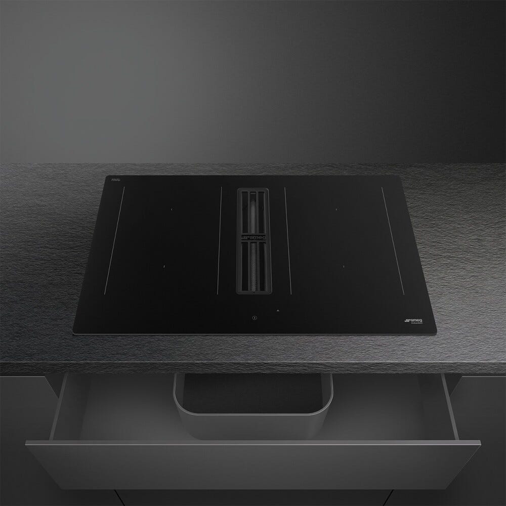Smeg HOBD382N2 Piano cottura a induzione con cappa integrata, cm. 83, 4 zone, capacità max 630 m3/h, vetro nero opaco