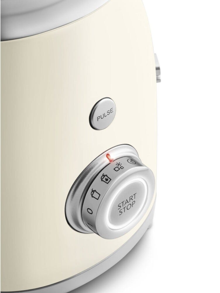 Smeg Selection BLF03CREU 50's Style Frullatore da tavolo, 1,5 L, panna lucido