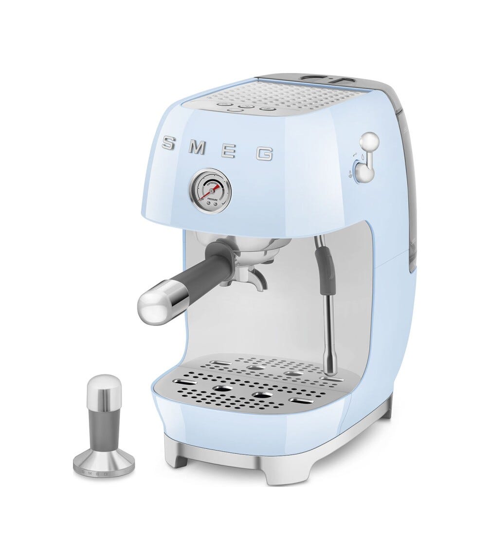 Smeg Selection ECF03PBEU 50's Style Macchina da caffè espresso manuale, con funzione Cold Brew, azzurro lucido