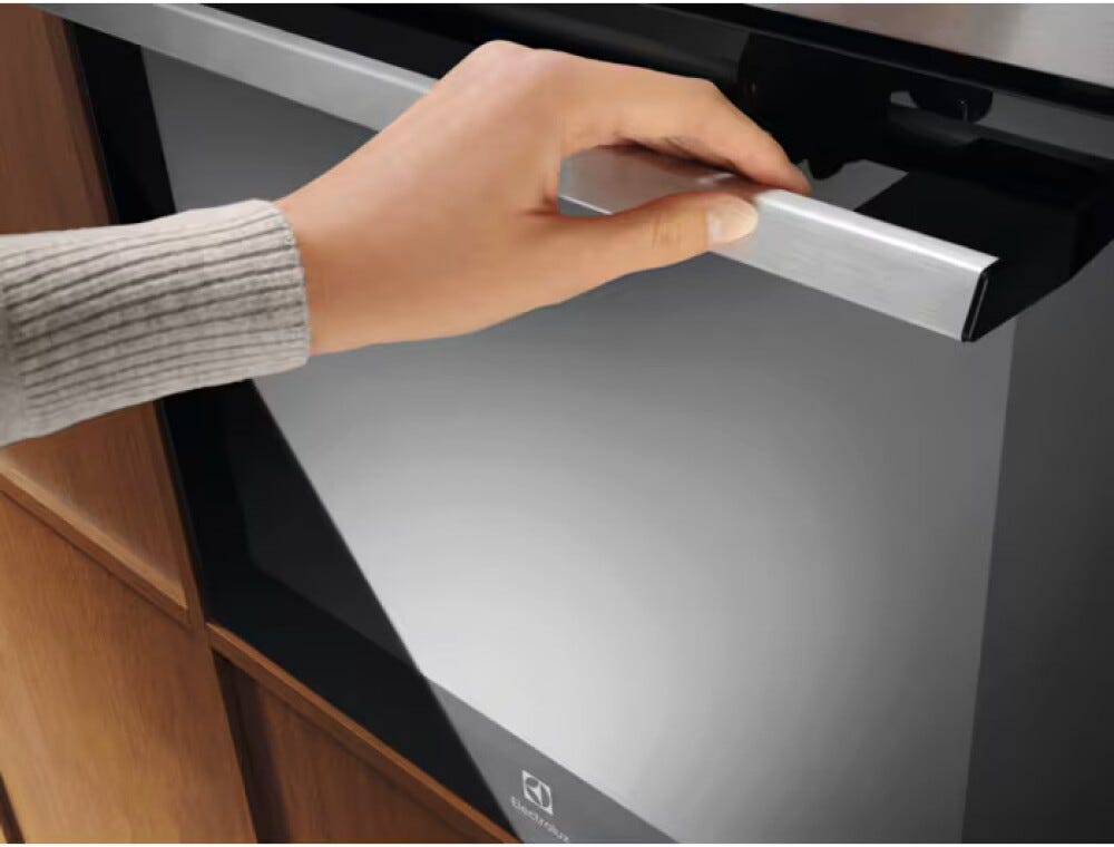 Electrolux LOC3H44TX Serie 600 SenseCook con SteamCrisp Forno a vapore, 72 Litri, Classe A, Inox antimpronta