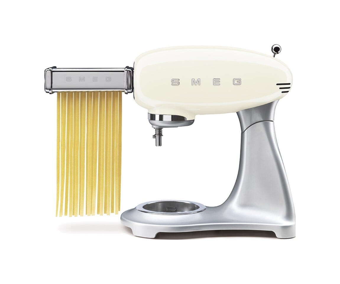 Smeg Selection SMF04CREU 50's Style Impastatrice, ciotola da 4,8 litri, 800 W, panna lucido