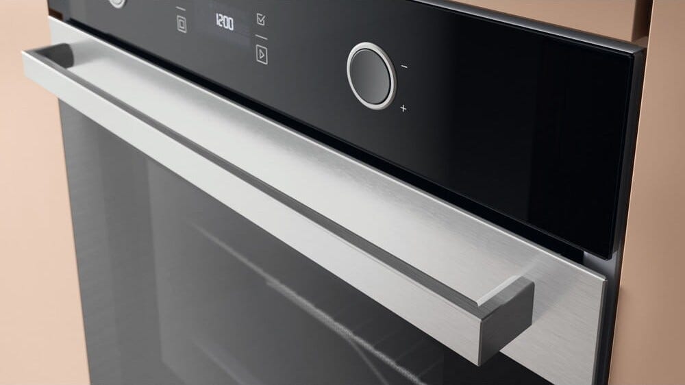 Hotpoint Ariston HAOI78PU0SXA Forno elettrico cm. 60, capacità 73 litri, Pirolitico + Diamond Clean, Forced Air, grill 2450 W, inox/nero
