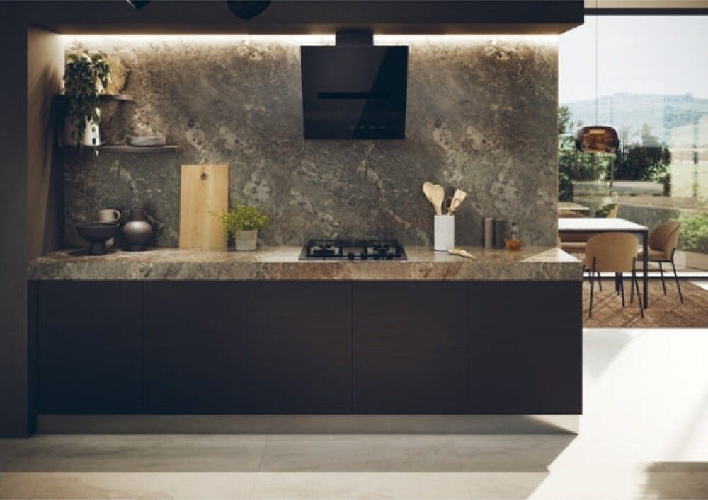 Haier HAVG6BF4TBPB Gas On Glass Serie 4 Piano cottura a gas cm. 60, 4 bruciatori, doppia corona, griglie in ghisa, vetro nero