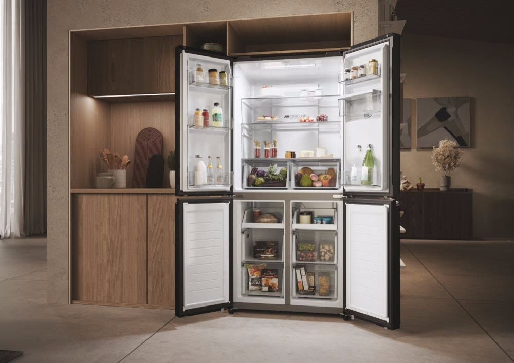 Haier HCR3818EWPT Multidoor Cube 83 Serie 3 Frigorifero con congelatore 4 porte cm. 83, capacità 463 litri, No Frost, Air Surround, dispenser acqua, nero