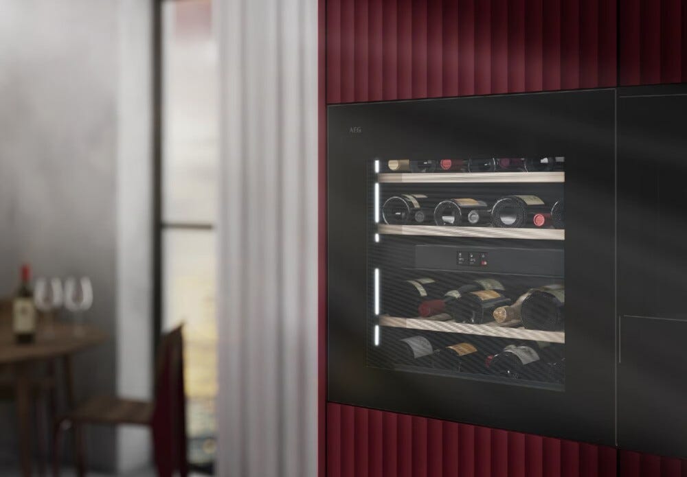 AEG AWCD280B6B Perfect Shelving 8000 Cantina vini da incasso cm. 60, altezza 59, 26 bottiglie, Dual Zone, nero