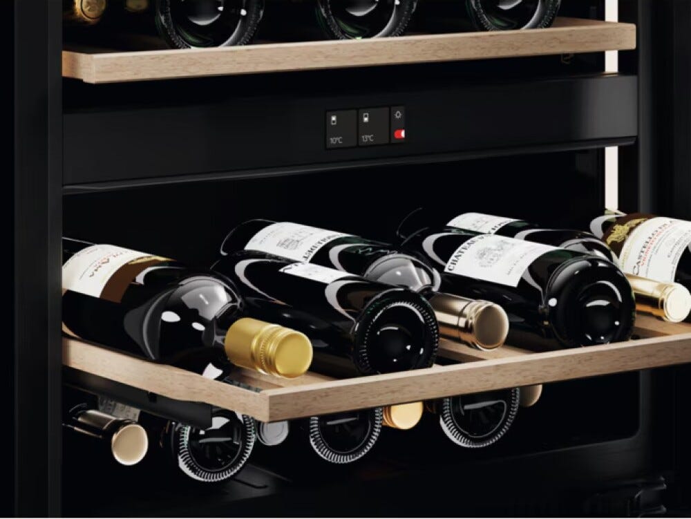 AEG AWCD280B6B Perfect Shelving 8000 Cantina vini da incasso cm. 60, altezza 59, 26 bottiglie, Dual Zone, nero