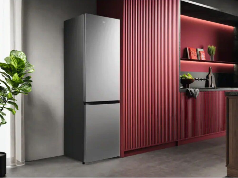 AEG ORC6M341DV serie 6000 Frigorifero con congelatore a libera installazione cm. 60, altezza 200, 336 litri, TwinTech® Total No Frost, inox