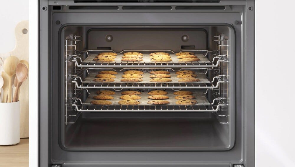 Bosch HBG571EB4 serie 2 Forno elettrico da incasso cm. 60, 71 litri, controllo touch, pirolisi + idrolisi, classe A+, nero