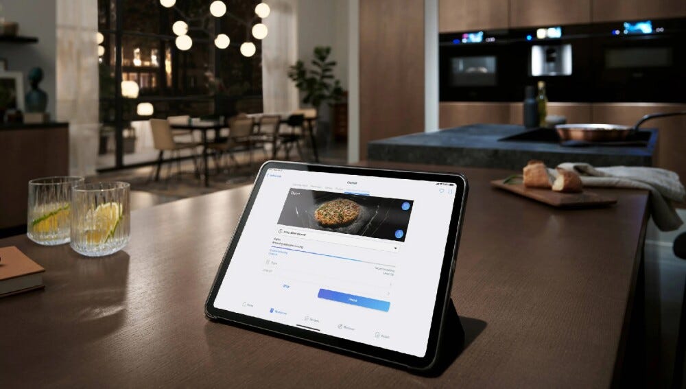 Siemens HB736G1B1 iQ700 Forno elettrico multifunzione cm. 60, 71 litri, display touchscreen, Home Connect, classe A+, nero