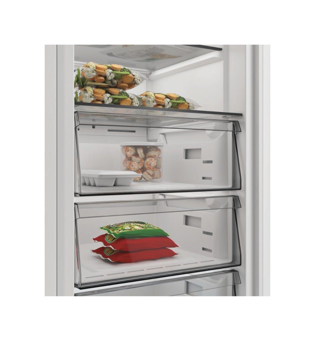 Whirlpool WHMFF 6312 W4E Congelatore a libera installazione cm. 60, capacità 286 litri, Congelamento rapido, drenaggio acqua, bianco