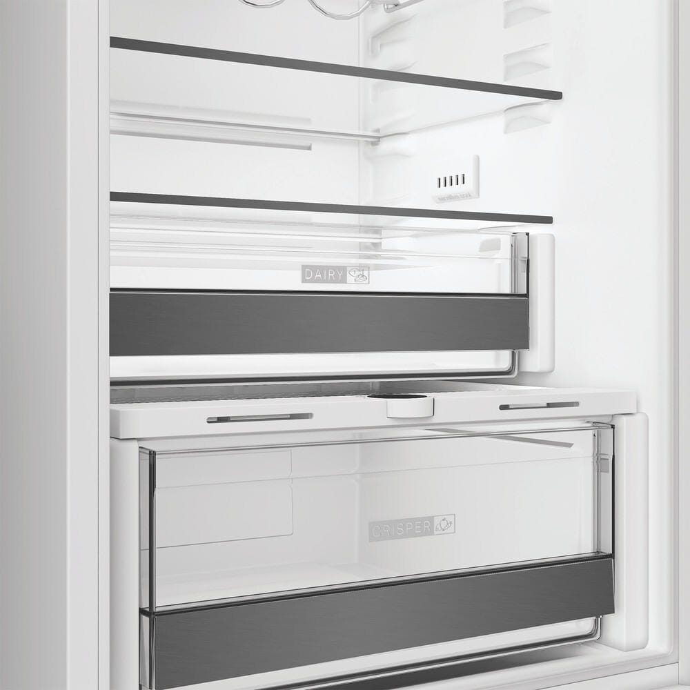 Whirlpool WHK2 5292 B4E Frigorifero con congelatore da incasso cm. 54, capacità 270 litri, Total No Frost, 6° Senso