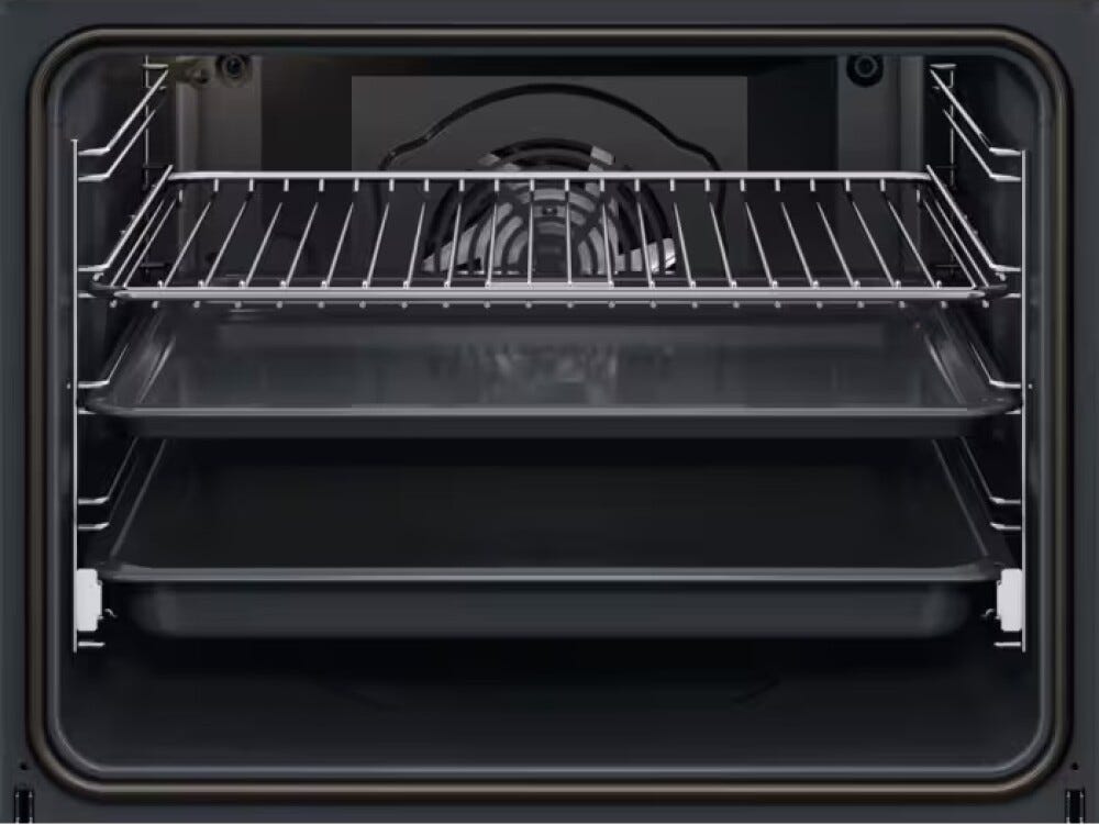 AEG NBU7A62KT serie 7000 72 litri, forno elettrico multifunzione, cm. 60, display Touch-screen, pulizia Aqua Cleaning, cottura assistita, WiFi, classe A+, nero opaco