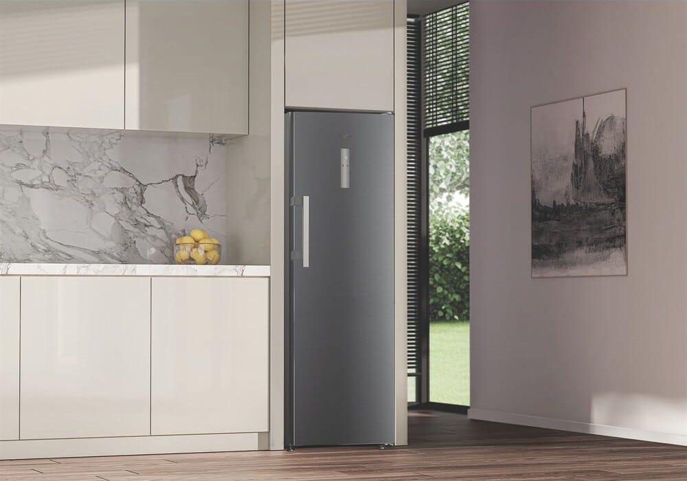 Whirlpool WHMLF 6442 XP4E Frigorifero cm. 60, capacità 365 litri, No Frost, 35 dB, porta reversibile, inox
