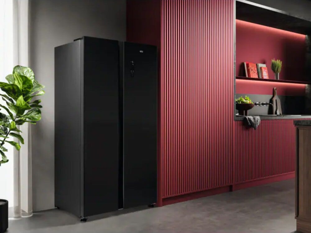 AEG TX6MR531EE serie 6000 Frigorifero con congelatore side by side, cm. 91, altezza 177, 532 litri, TwinTech, Total No Frost, FastFreeze, display a LED touch, nero