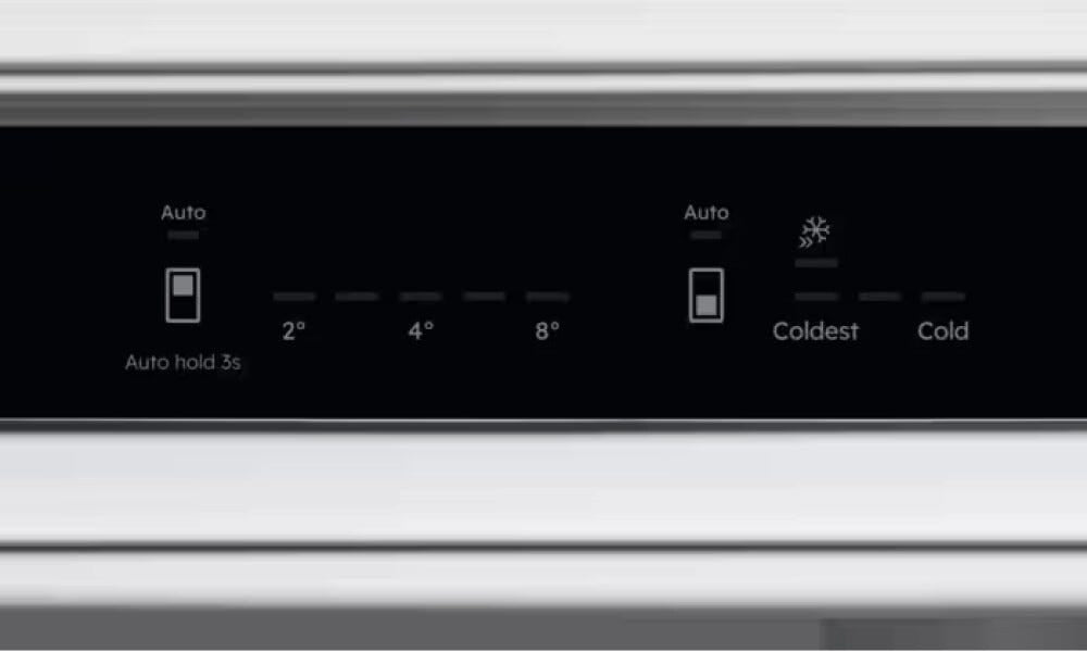 Electrolux KNA7CE19S serie 700 Frigorifero con congelatore da incasso cm. 54, altezza 190, 269 litri, funzione FastFreeze, TwinTech, Total No Frost, cassetto Extra Chill