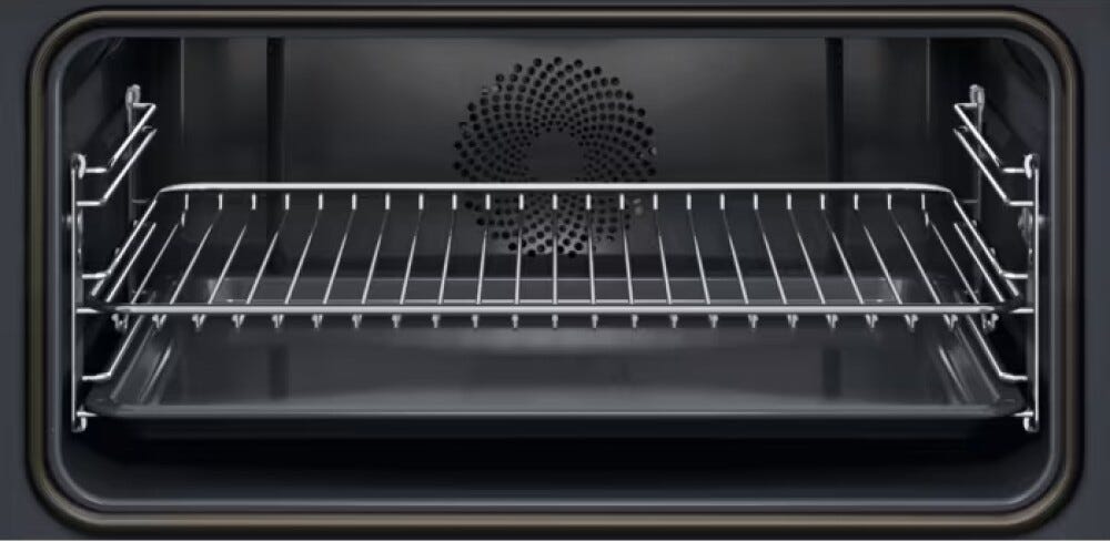 Electrolux KVDDP46WH serie 500 SurroundCook Forno elettrico multifunzione cm. 60, altezza 46 cm, 45 litri, pirolitico, funzione vapore, WiFi, Manopole push/pull, classe A+, nero