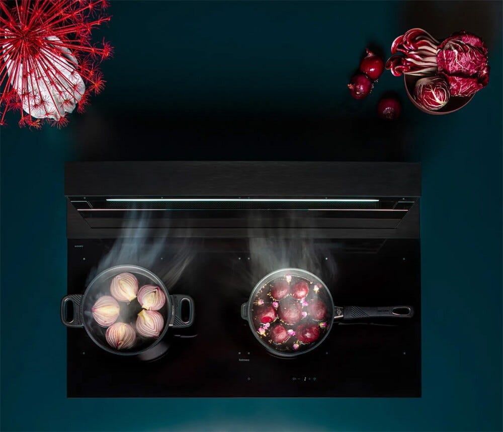Falmec LEVEL ONE NERO OPACO COOKING Piano cottura a induzione 90 cm, vetroceramica nero opaco, cappa downdraft integrata, motore 800 m3/h