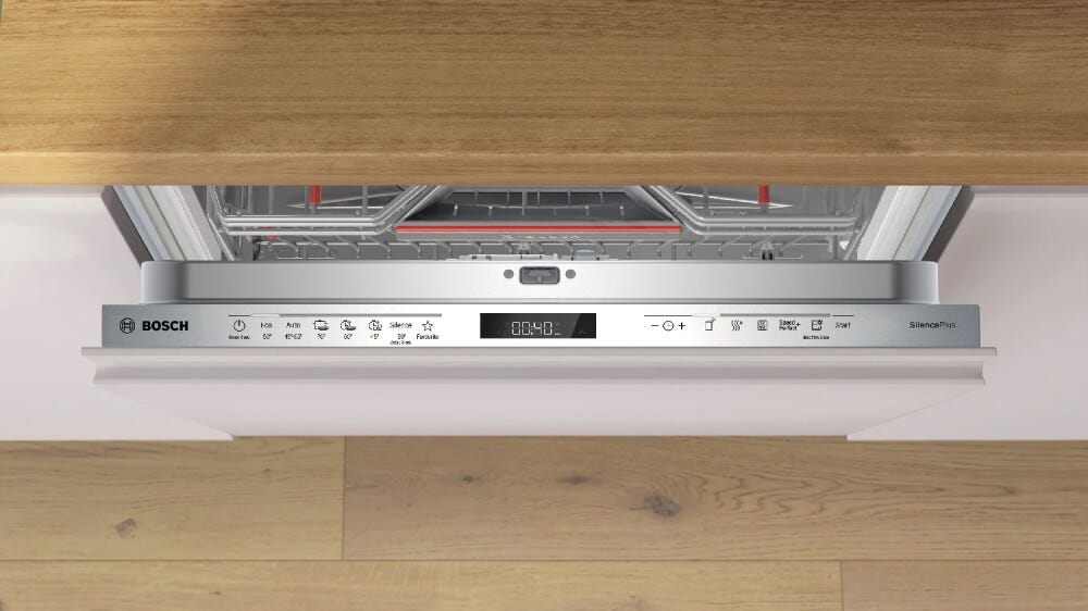 Bosch SMD6ECX21E serie 6 Lavastoviglie integrata totale cm. 60, 14 coperti, EfficientDry, SpeedPerfect Plus, terzo cestello, Home Connect, classe A