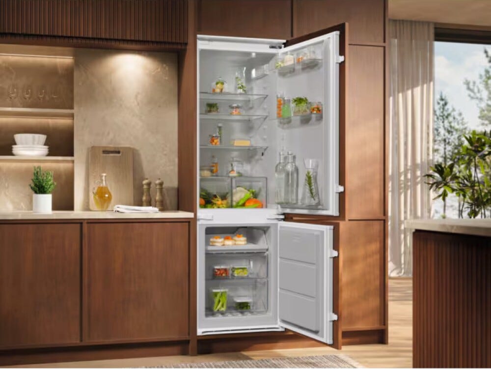 Electrolux LNA7NE18S serie 700 Frigorifero con congelatore da incasso cm. 54, altezza 177, 257 litri, FastFreeze, TwinTech, Total No Frost, classe E