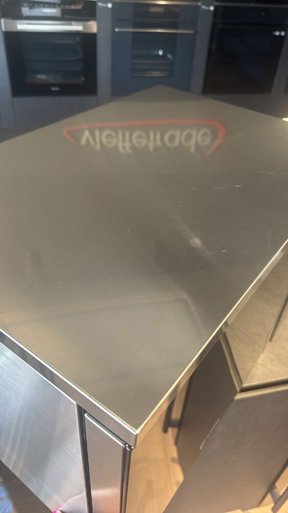 Irinox OUTLET D2000200 Fresco Élite Abbattitore di temperatura cm. 56 h. 38 - vetro dark grey - ARTICOLO EXPO CON LIEVI GRAFFI SU PARTE SUPERIORE (vedi foto, prodotto visibile in showroom Sacile)