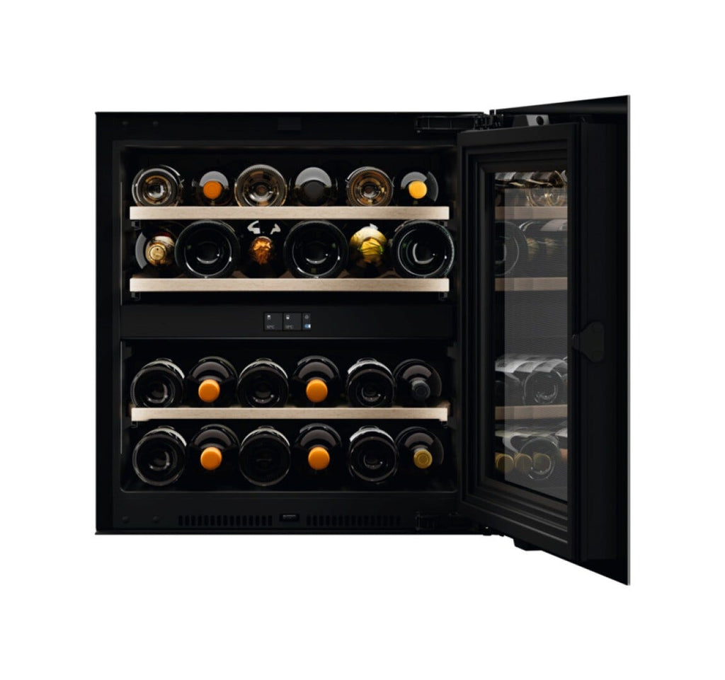 Electrolux EWCD280B6B Perfect Shelving 8000 Cantina vini da incasso cm. 60, altezza 59, 26 bottiglie, Dual Zone, vetro anti‑UV, nero