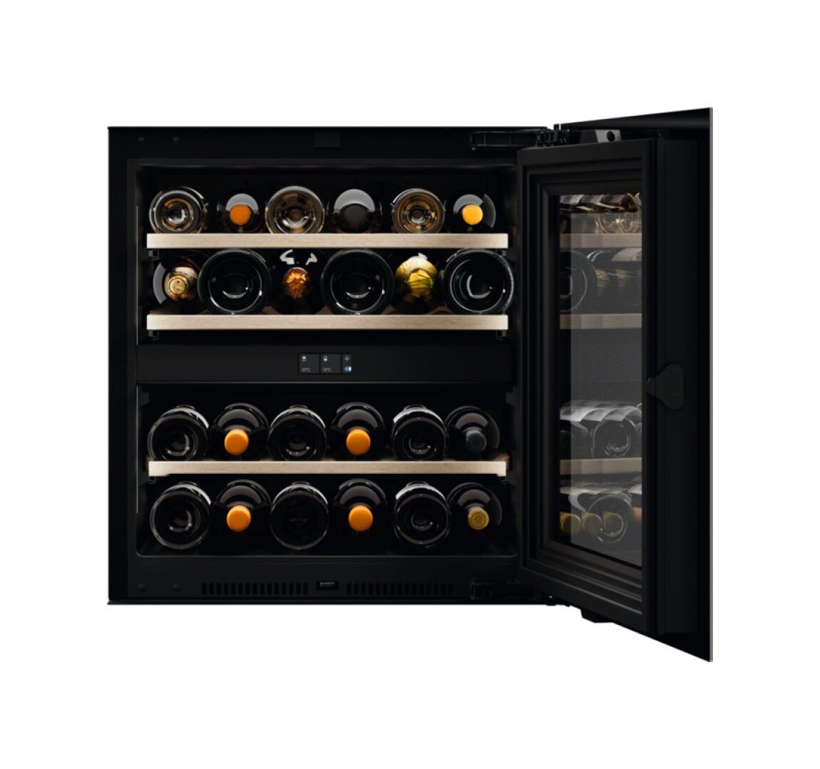 Electrolux EWCD280B6B Perfect Shelving 8000 Cantina vini da incasso cm. 60, altezza 59, 26 bottiglie, Dual Zone, vetro anti‑UV, nero